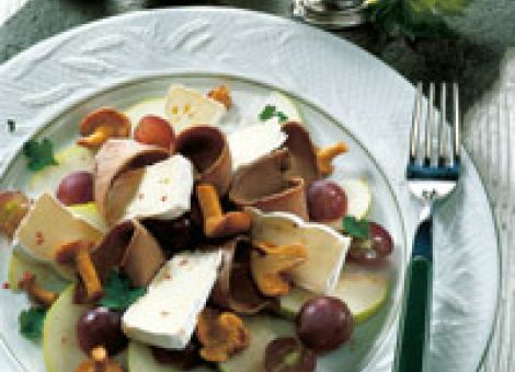 Wildsalat  mit Pfifferlingen