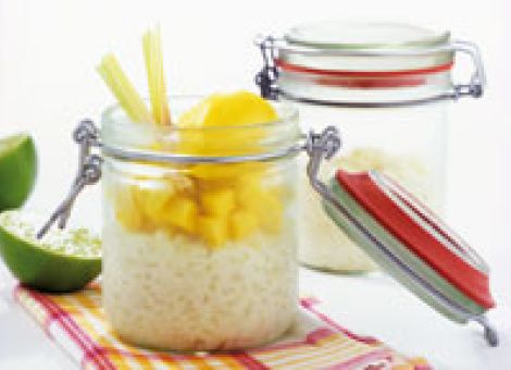 Zitronengras-Milchreis mit Mangosorbet