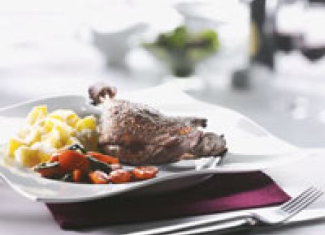 Entenkeulen mit Sellerie-Kartoffelpüree