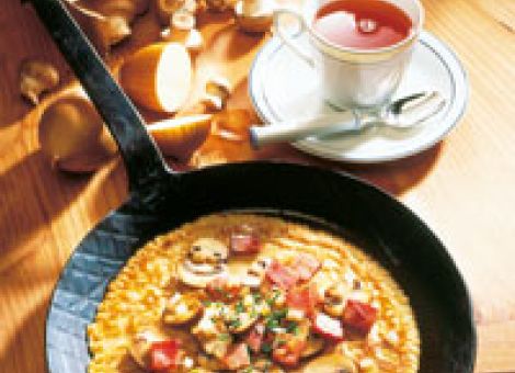 Pfannkuchen mit Schinken-Pilz-Füllung
