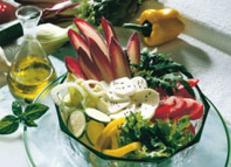 Frischer Sommersalat