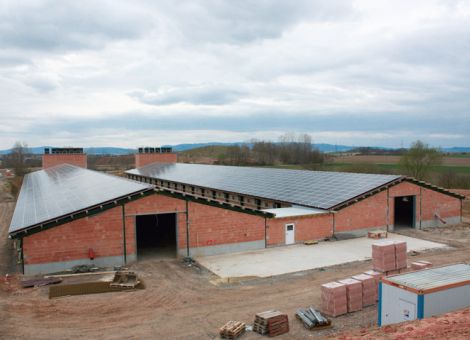 Zwei Hähnchenmastställe in Lohfelden errichtet