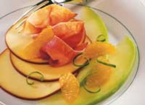 Melone mit Räucherkäse