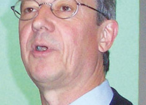 Zusammenarbeit mit Nachbarverbänden ausloten