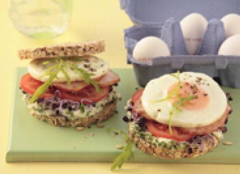 Spiegelei-Körnerbrot