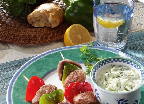 Souvlaki mit Tsatsiki