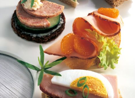 Pikante Braten-Kanapees