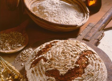 Bierbrot mit Körnern