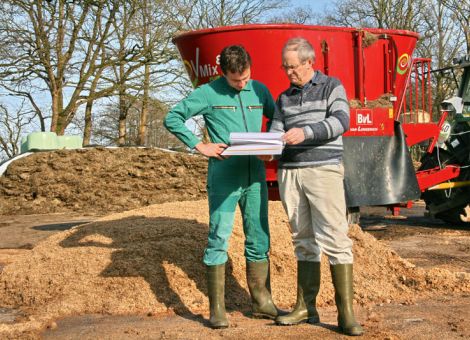 Arbeitsorganisation auch bei der Futtervorlage überprüfen