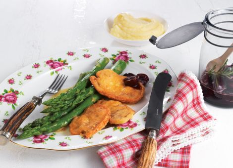 Kalbsfilet-Piccata mit grünem Spargel