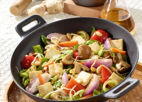 Wok-Gemüse mit Tofu