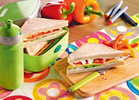 Paprika-Sandwich mit Käse