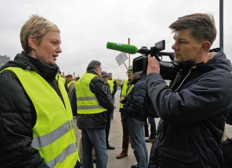 Bauern wehren sich: „Wir machen Euch satt“