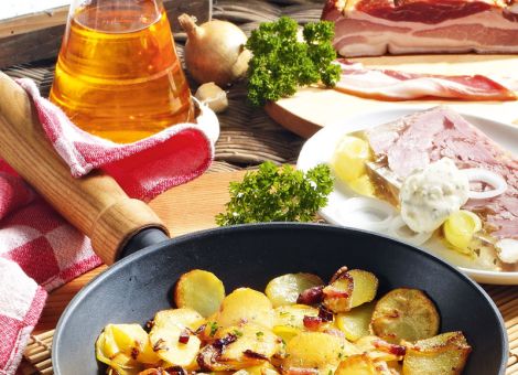 Bratkartoffeln mit Sülze und Remoulade