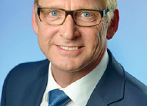Holzenkamp wirft SPD mangelnde Fachlichkeit vor