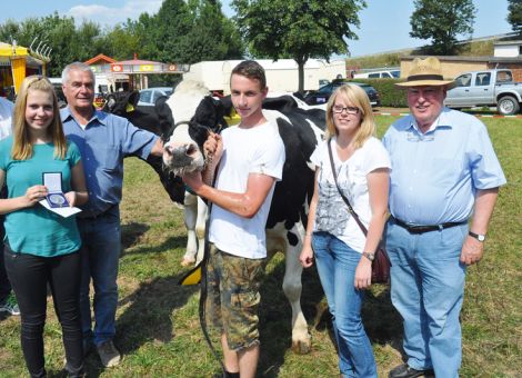 Miss Landau vom Hof Merten