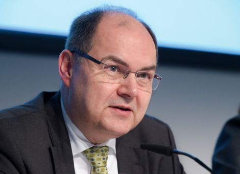 Schmidt verspricht weitere Hilfen für die Landwirtschaft