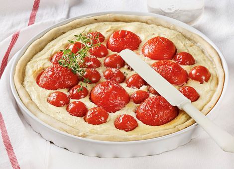 Ricottakuchen mit Tomaten und Thymian