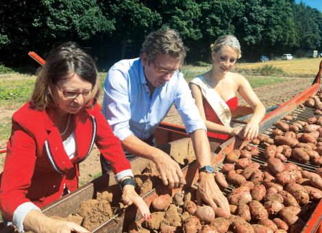 Landwirtschaftsministerin eröffnet Kartoffelsaison