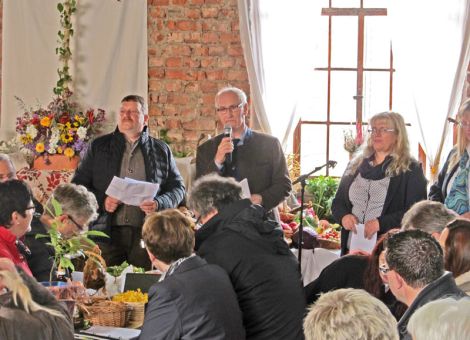 Erntedank in Wehrshausen mit vielen Bauernfamilien gefeiert