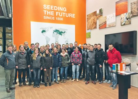 Jungzüchter-Lehrfahrt führte auf Betriebe nach Niedersachsen