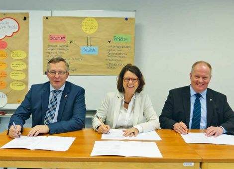 Fachschulstandorte für die nächsten Jahre gesichert