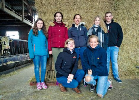 Am Landwirtschaftszentrum Haus Düsse informiert