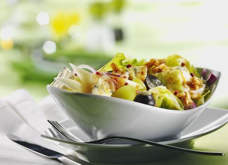 Eisbergsalat mit Trauben