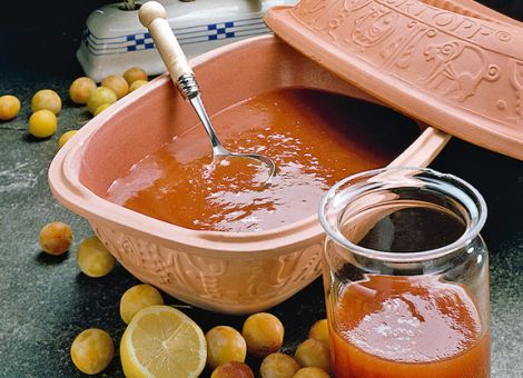 Mirabellen-Marmelade aus dem Römertopf