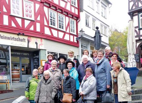 Information und Austausch der Bezirksvereine