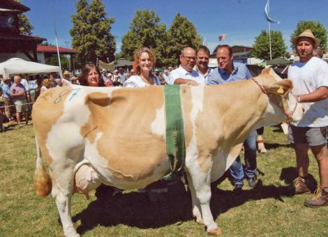 Glanzvolle Tierschau in Beerfelden