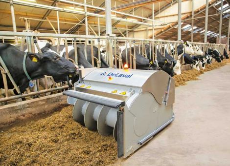 De Laval stellt neuen Futterschiebe-Roboter vor