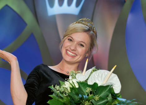 Inga Storck zur Deutschen Weinprinzessin gekrönt