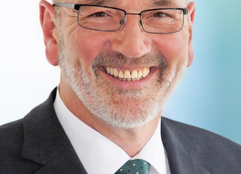 DWV-Präsident Schneider 60 Jahre alt