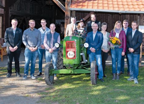 Festgottesdienst und Landmarkt lockten zahlreiche Besucher an