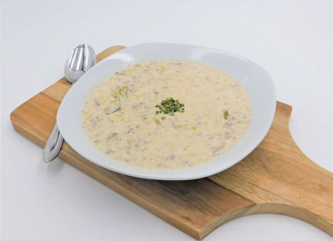 Porree-Suppe  mit Rehhackfleisch