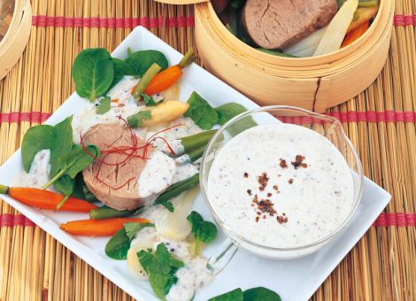 Gedämpftes Kalbsfilet mit Dickmilchmarinade