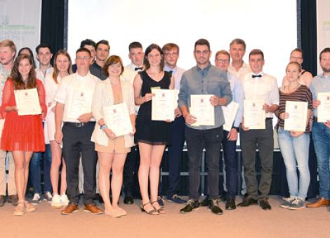 Abschlussfeier der Winzer in Bockenheim