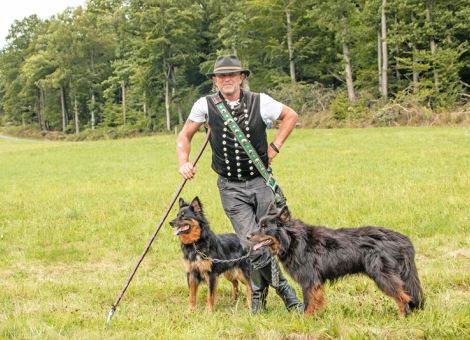 Leistungshüten der AAH Hessen am Hof Berbalk