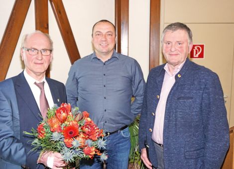 Jörg Schäfer folgt Friedhelm Diegel im Vorsitz