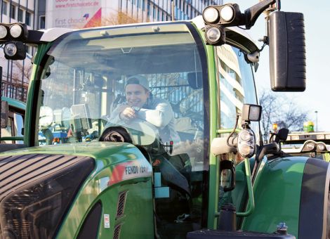 Hessische Junglandwirte reisen zur Demonstration nach Wiesbaden