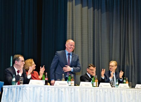 Schmal beim Politischen Aschermittwoch in Frankfurt 