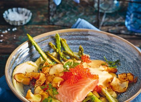 Sous-Vide-Lachs  mit Sauce hollandaise