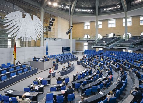 Bundestag unterstützt Umbau der Tierhaltung