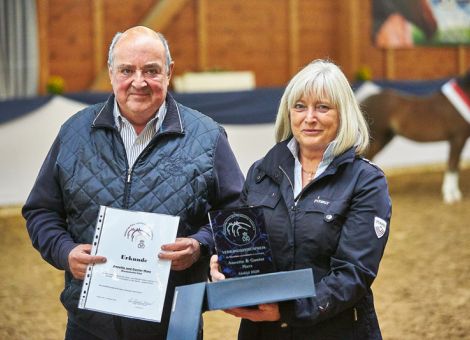 Verbands-Ehrenpreis für Familie Marx aus Alsfeld-Eifa
