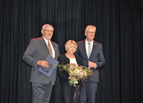 Hessischer Verdienstorden am Bande für Horst Taube
