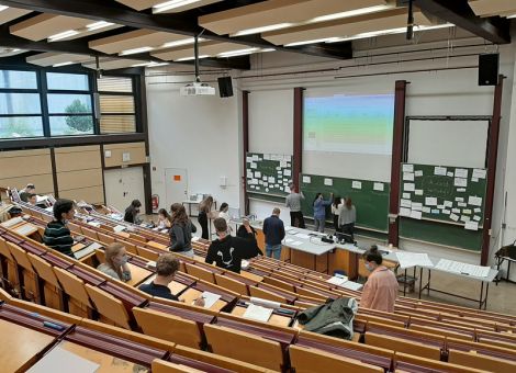Aus- und Weiterbildung gezielt für Lehrkräfte entwickelt