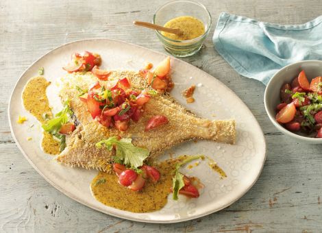 Im Ganzen gebratene Scholle mit glasierten Radieschen