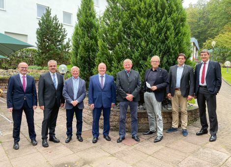 Handel erweitert Arbeitskreis Industrie-Landwirtschaft