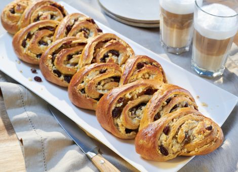 Hefezopf mit Marzipan